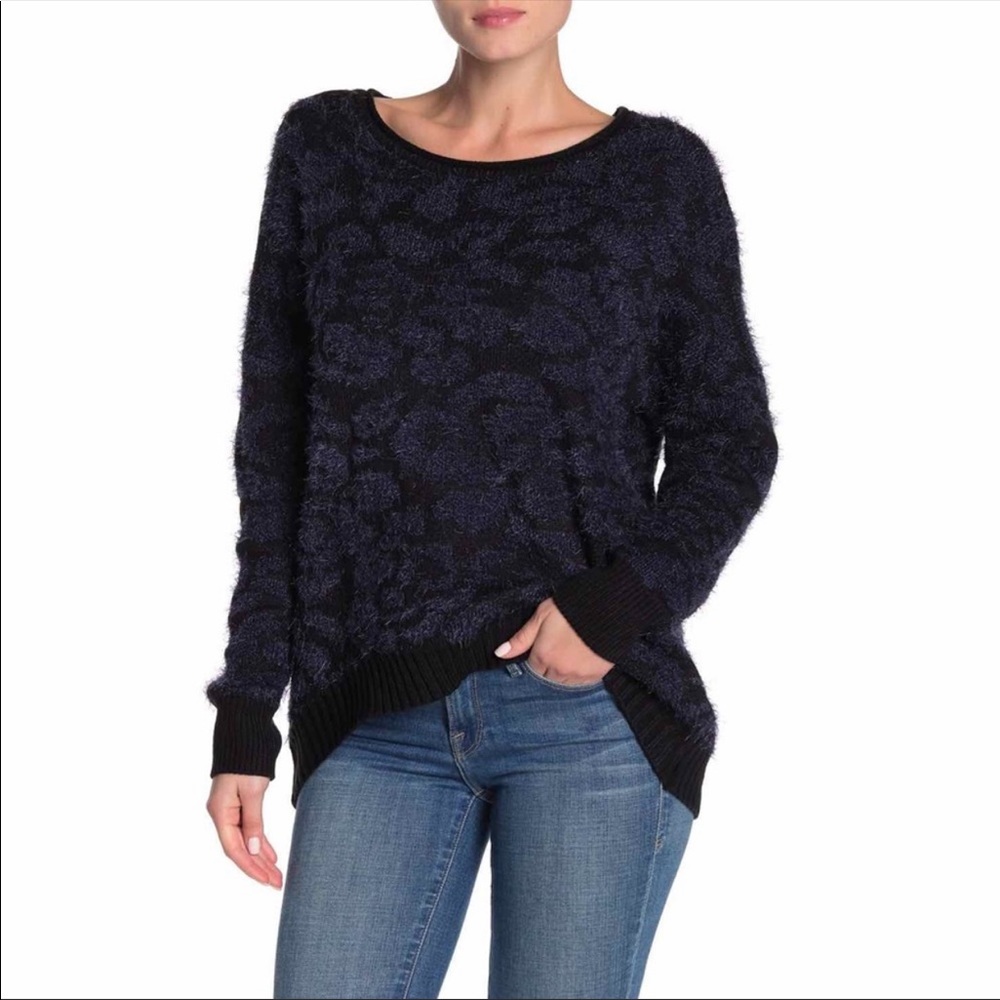 NWT 14Th & Union fuzzy jacquard knit sweater
